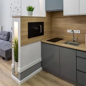 Doroshenko Street For 4 Guests Апартаменты