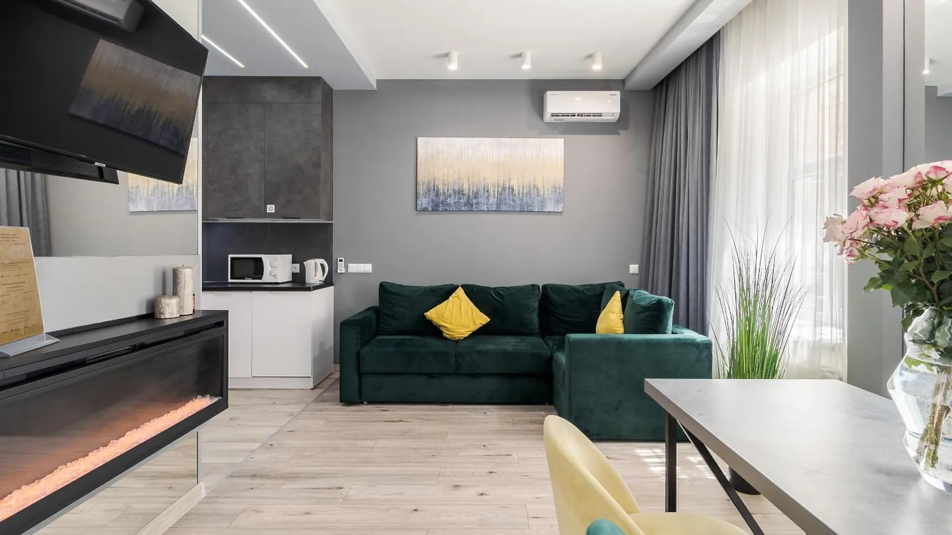 Royal Apartment On Balabana Street Львов